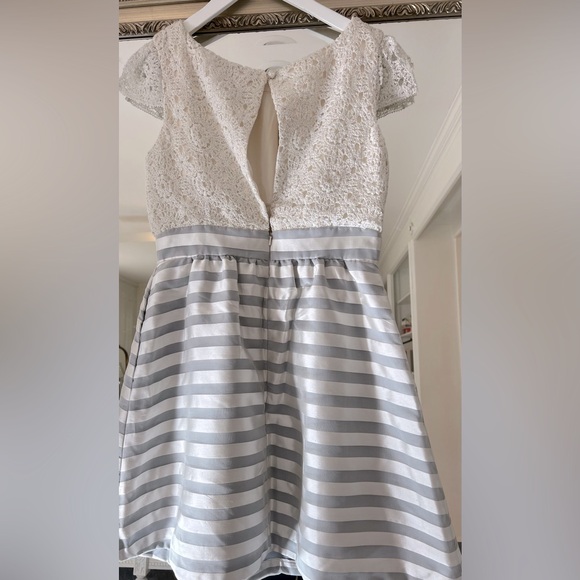 Lula Kate Blake Dress - Picture 3 of 8